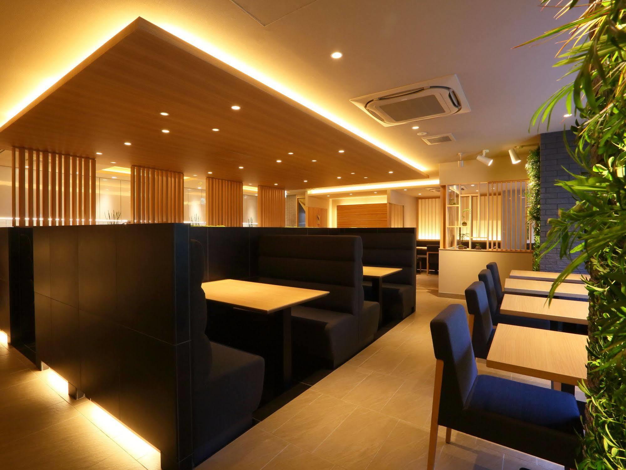 Hotel Binario Umeda Osaka Esterno foto