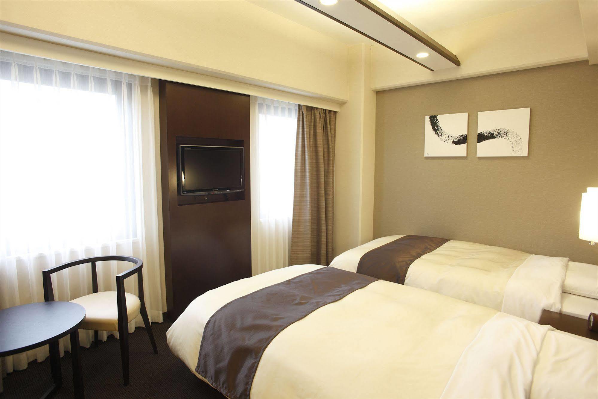 Hotel Binario Umeda Osaka Esterno foto